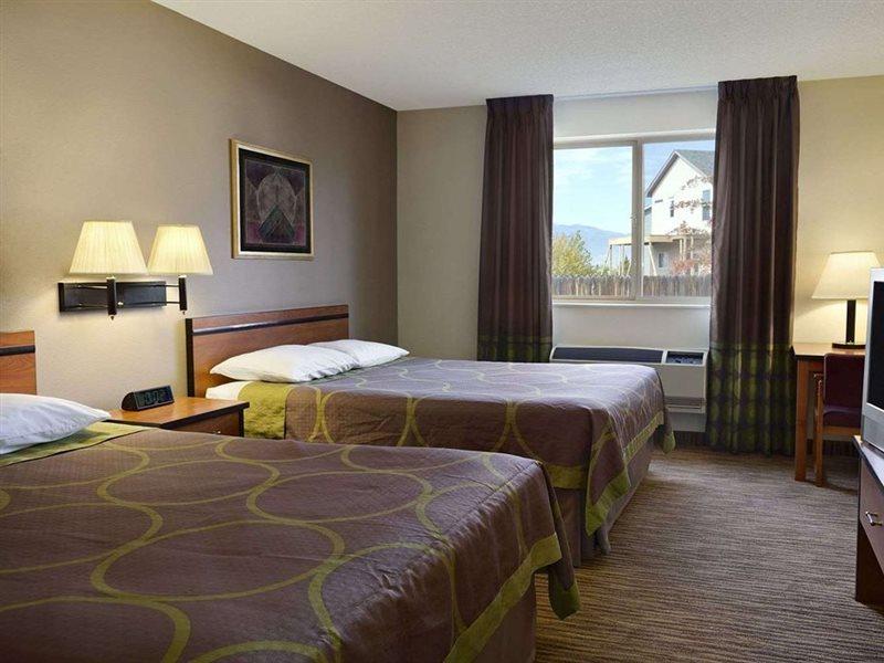 Мотель Super 8 By Wyndham Colorado Springs Airport Экстерьер фото