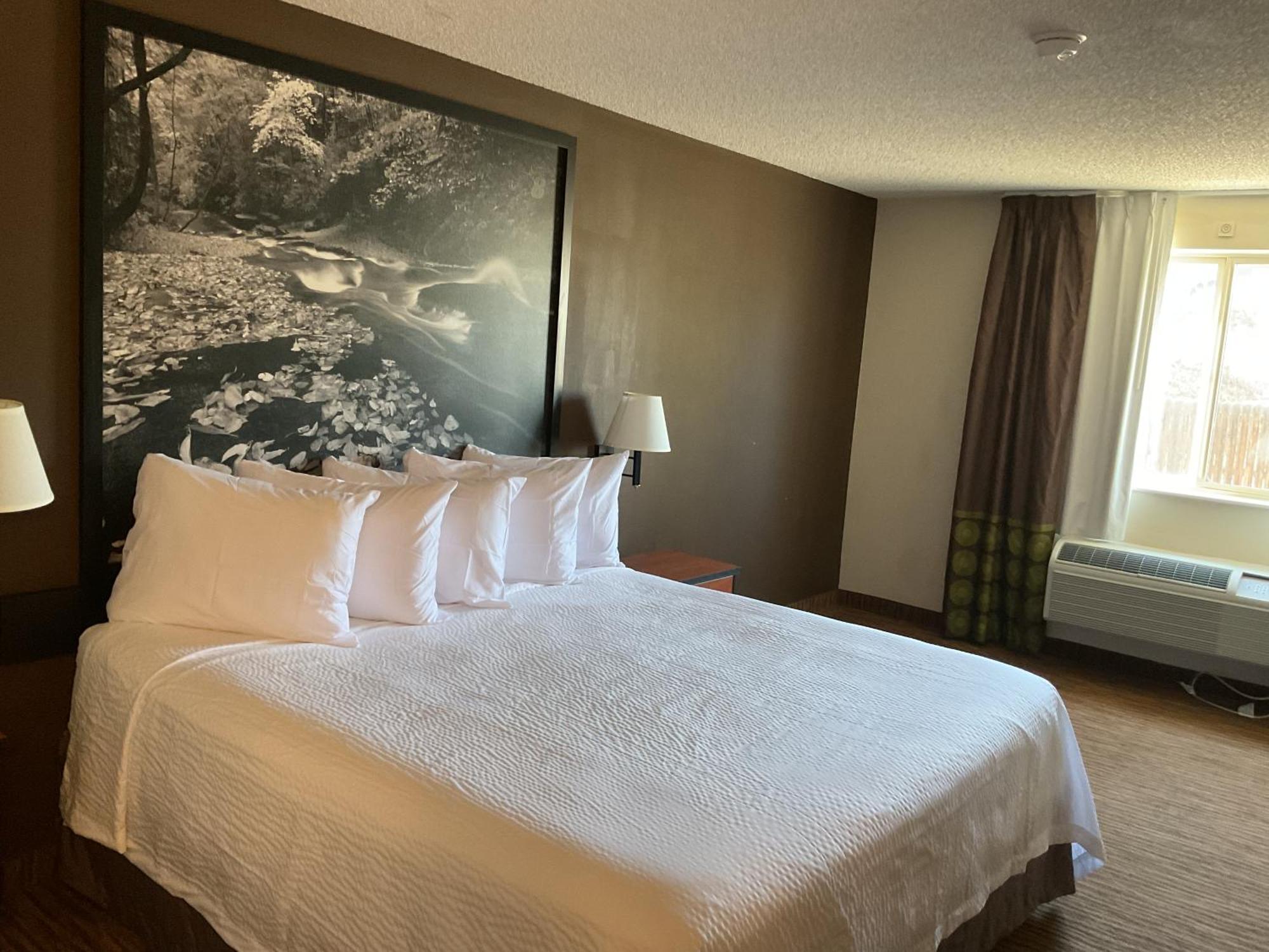 Мотель Super 8 By Wyndham Colorado Springs Airport Экстерьер фото